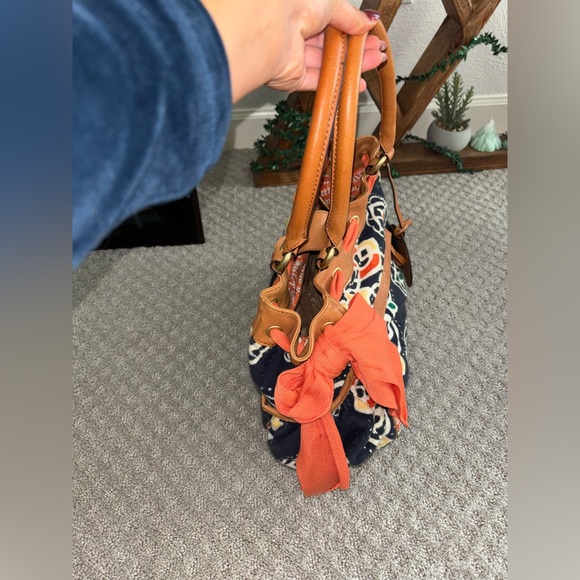 LIKE NEW JUICY COUTURE DAYDREAMER BAG - Picture 11 of 11